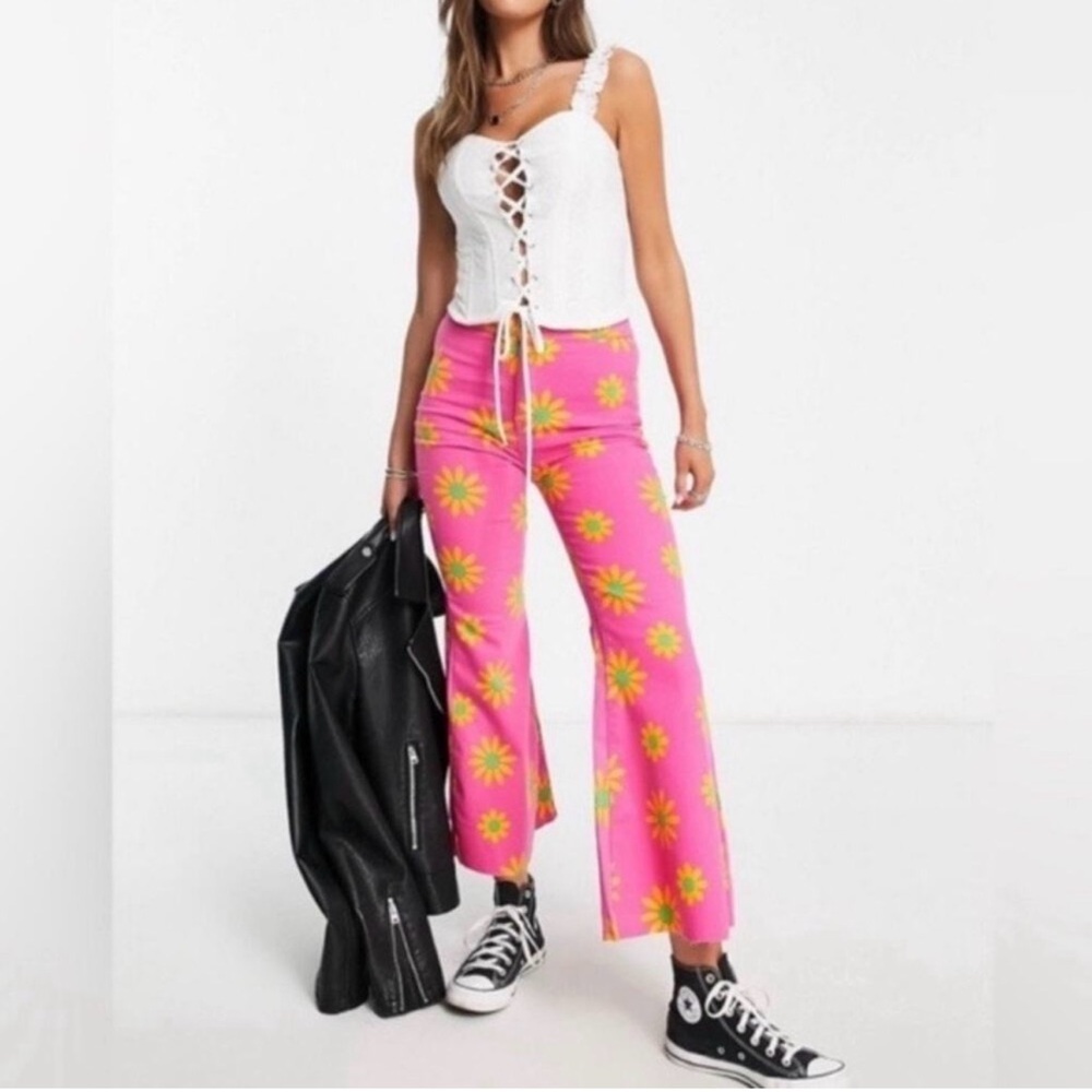 🆕 NWT Free People Youthquake Printed Crop Flare Jeans in Lipstick Combo Size 26